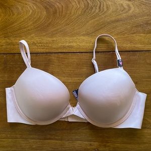 NWT Victoria Secret Push Up Bra